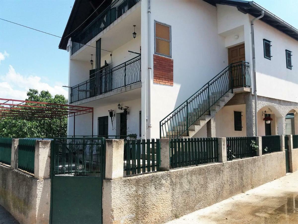Marty Apartment Rogoznica  Bagian luar foto